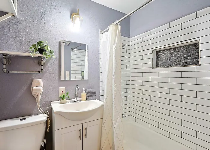 Comfy And Modern Lofts In Fw *