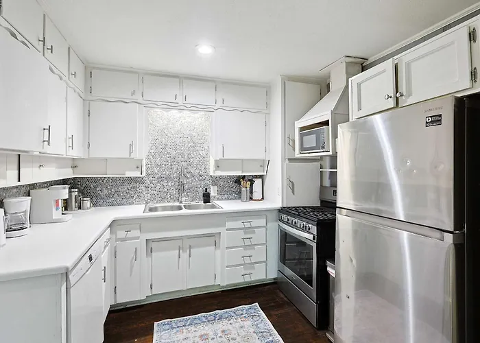 Comfy And Modern Lofts In Fw